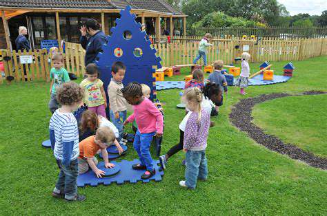 The Benefits of Pet Gates and Playpens